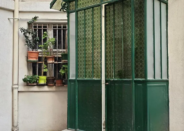 Invalides Tour Eiffel - Charming Flat Center *