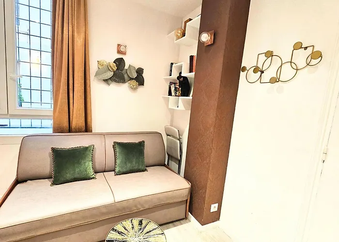 Invalides Tour Eiffel - Charming Flat Center *